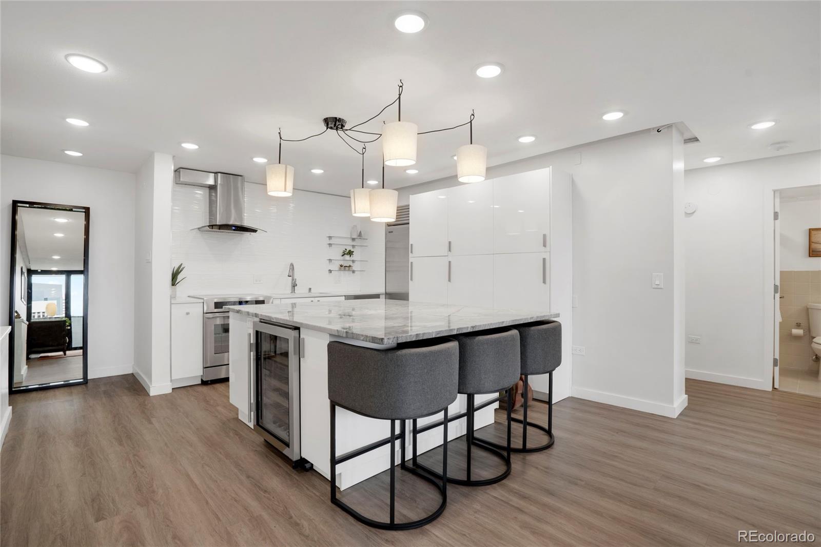MLS Image #9 for 1020  15th street 31e,denver, Colorado