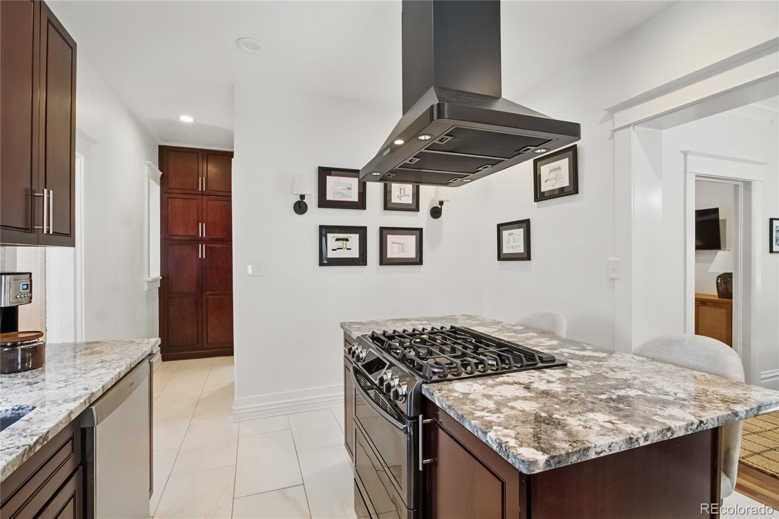 MLS Image #15 for 4551  julian street,denver, Colorado