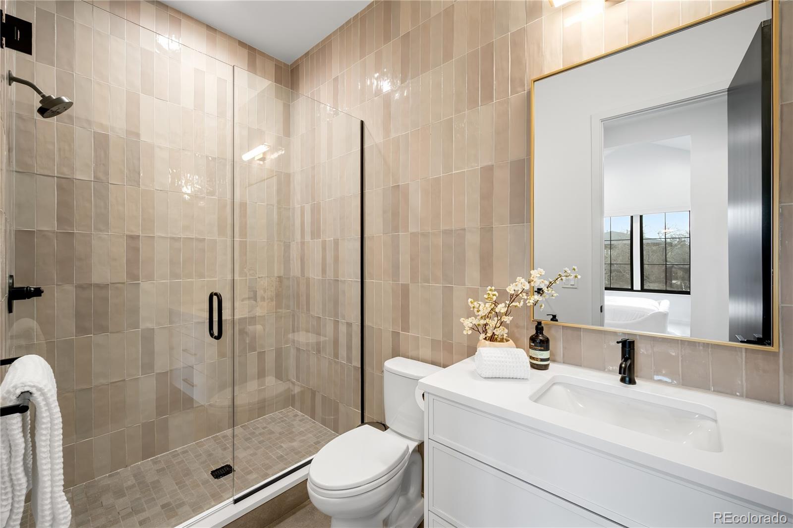 MLS Image #28 for 1001 s adams street,denver, Colorado