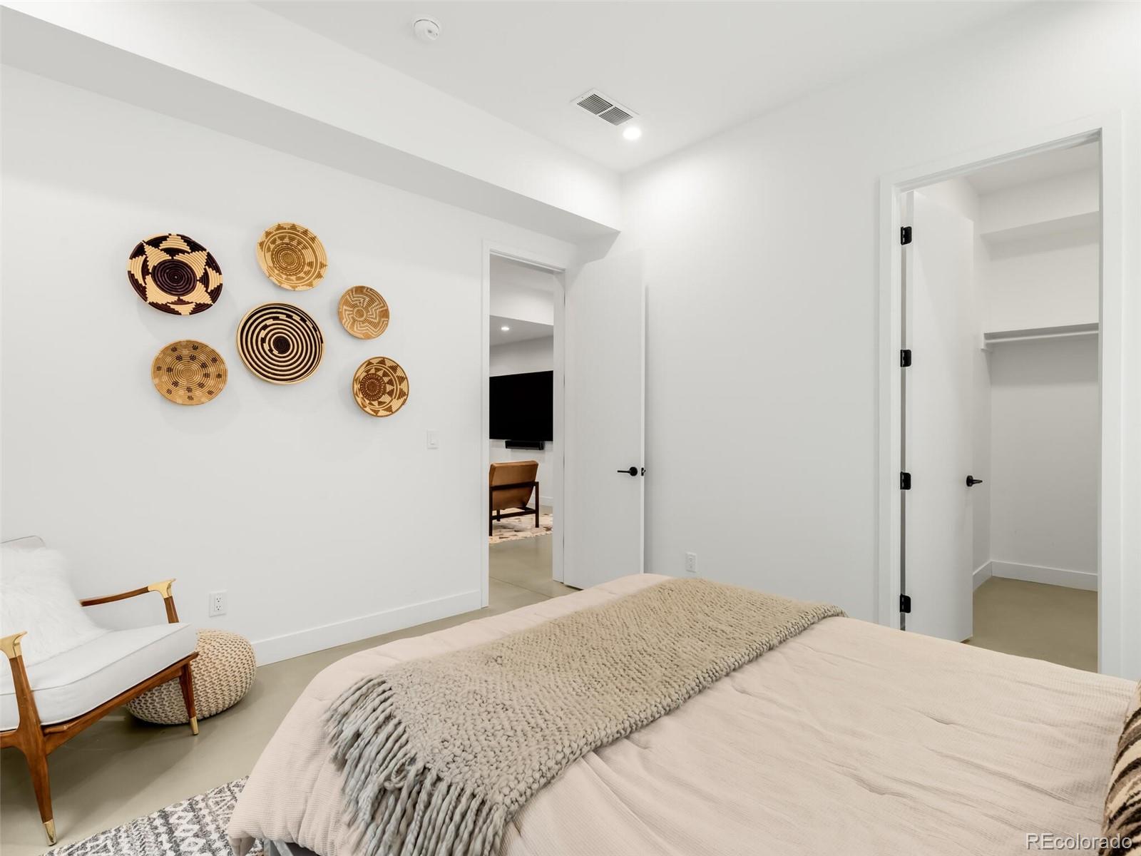 MLS Image #39 for 1 s forest street,denver, Colorado