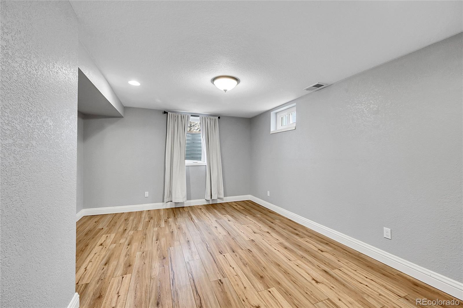 MLS Image #13 for 10672  larson drive,northglenn, Colorado