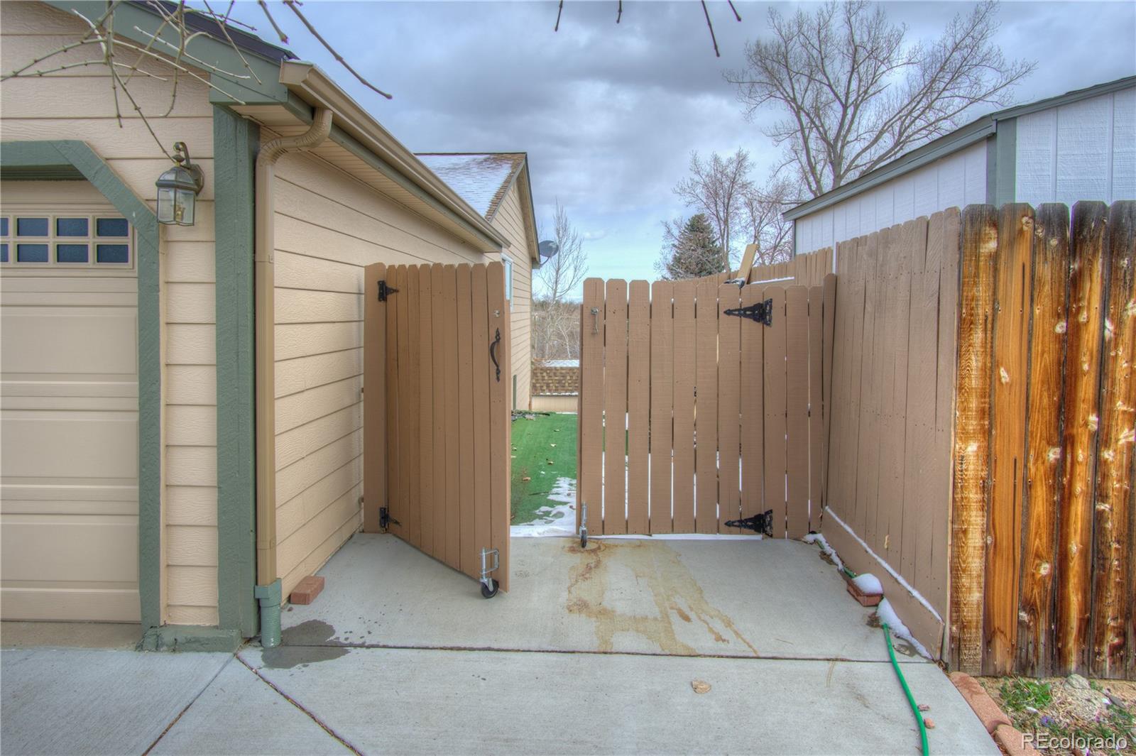 MLS Image #33 for 10205 w berry drive,littleton, Colorado
