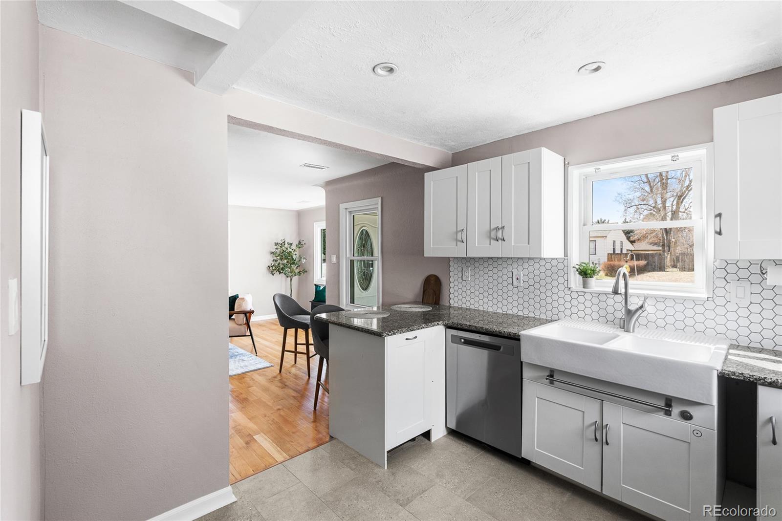 MLS Image #15 for 4280 s pearl street,englewood, Colorado