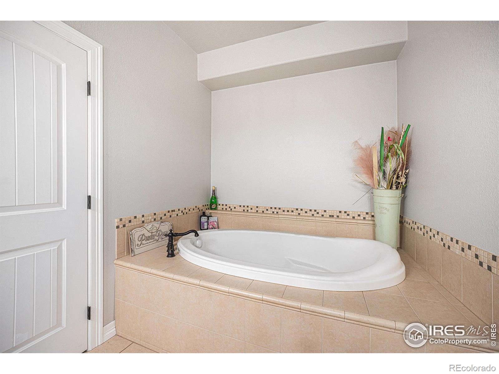 MLS Image #12 for 2907  68th avenue,greeley, Colorado