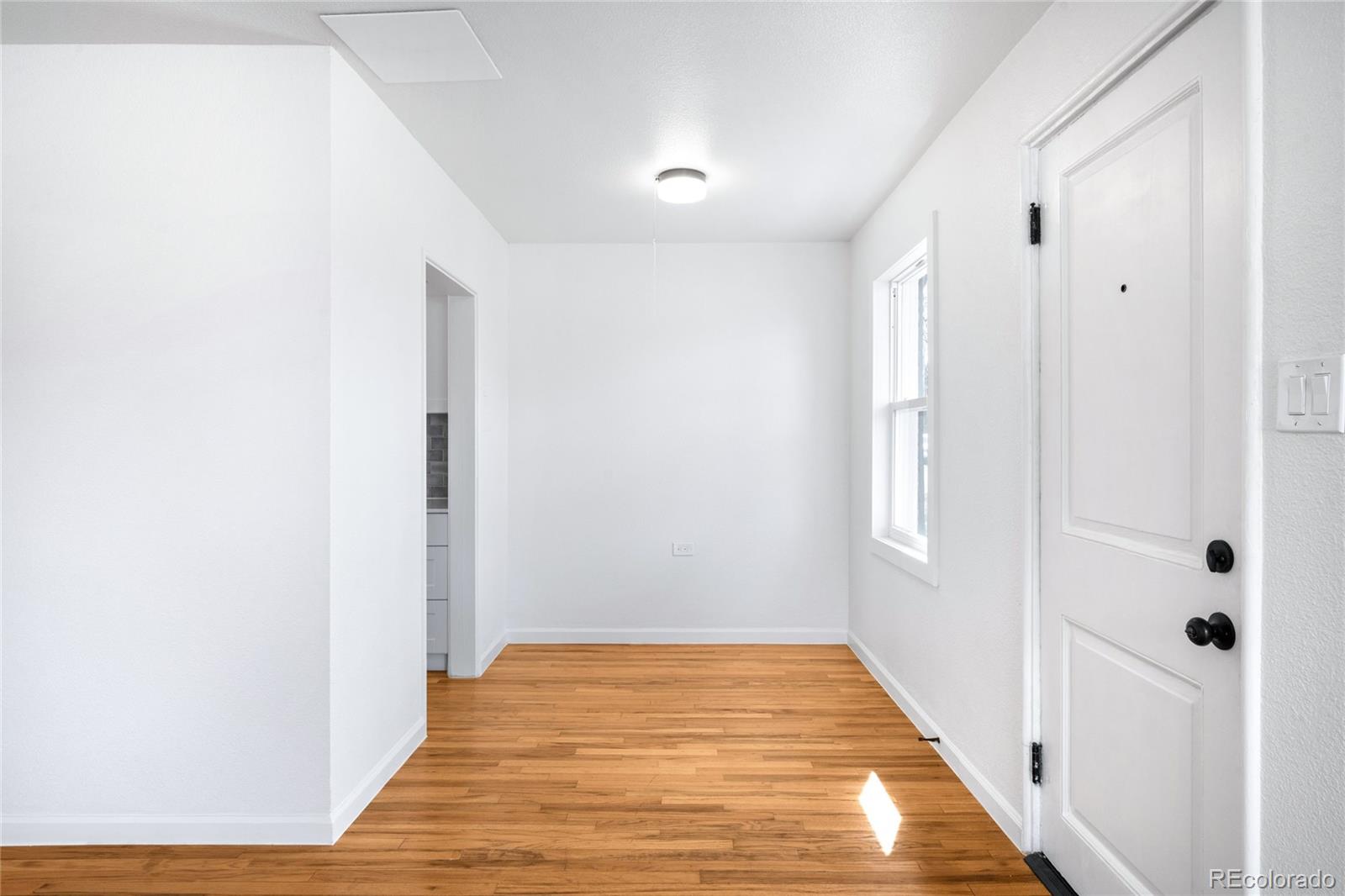 MLS Image #5 for 1168  kearney street,denver, Colorado