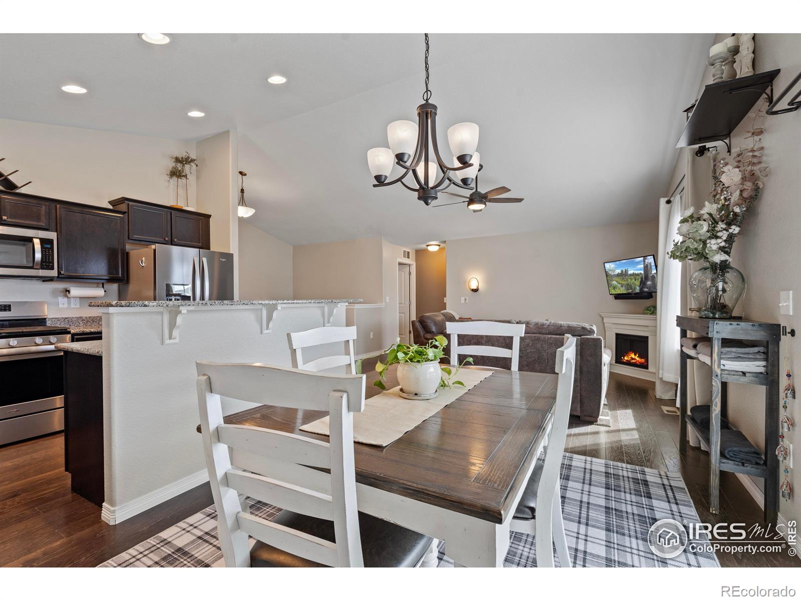 MLS Image #14 for 1525  waterman street,berthoud, Colorado