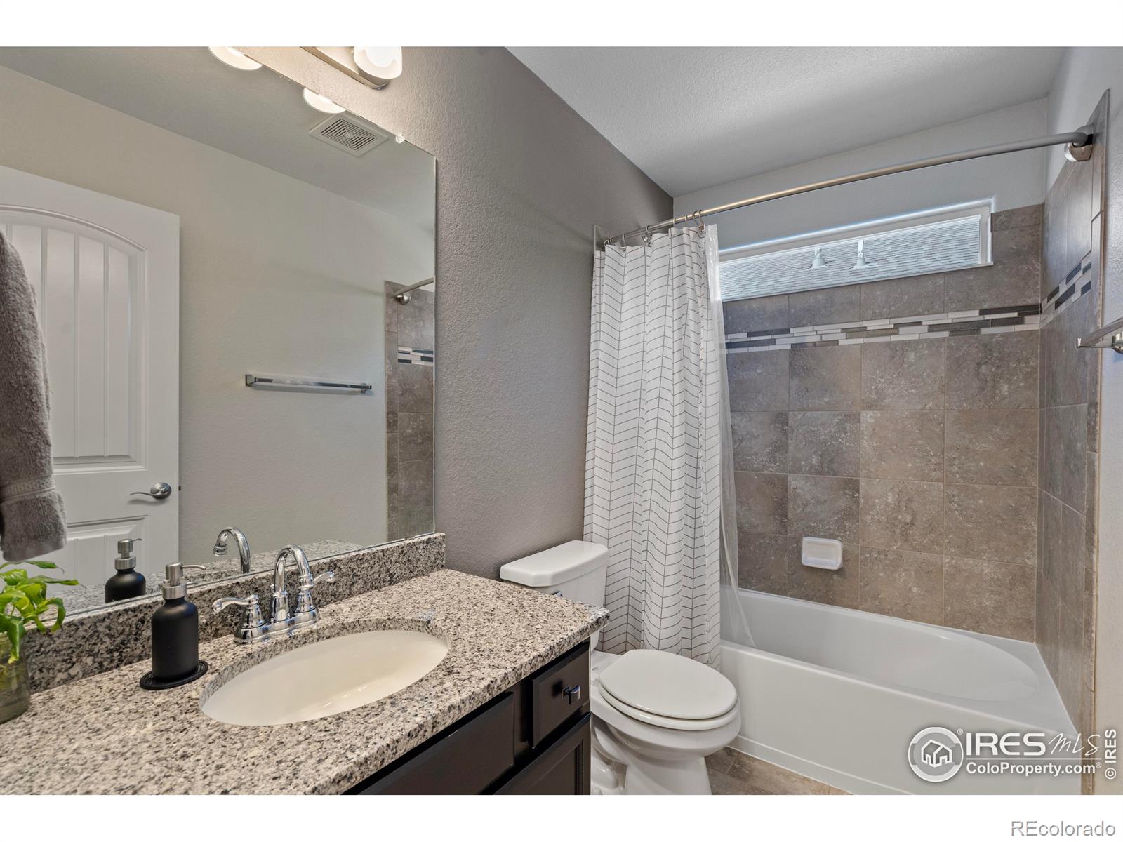 MLS Image #20 for 1525  waterman street,berthoud, Colorado