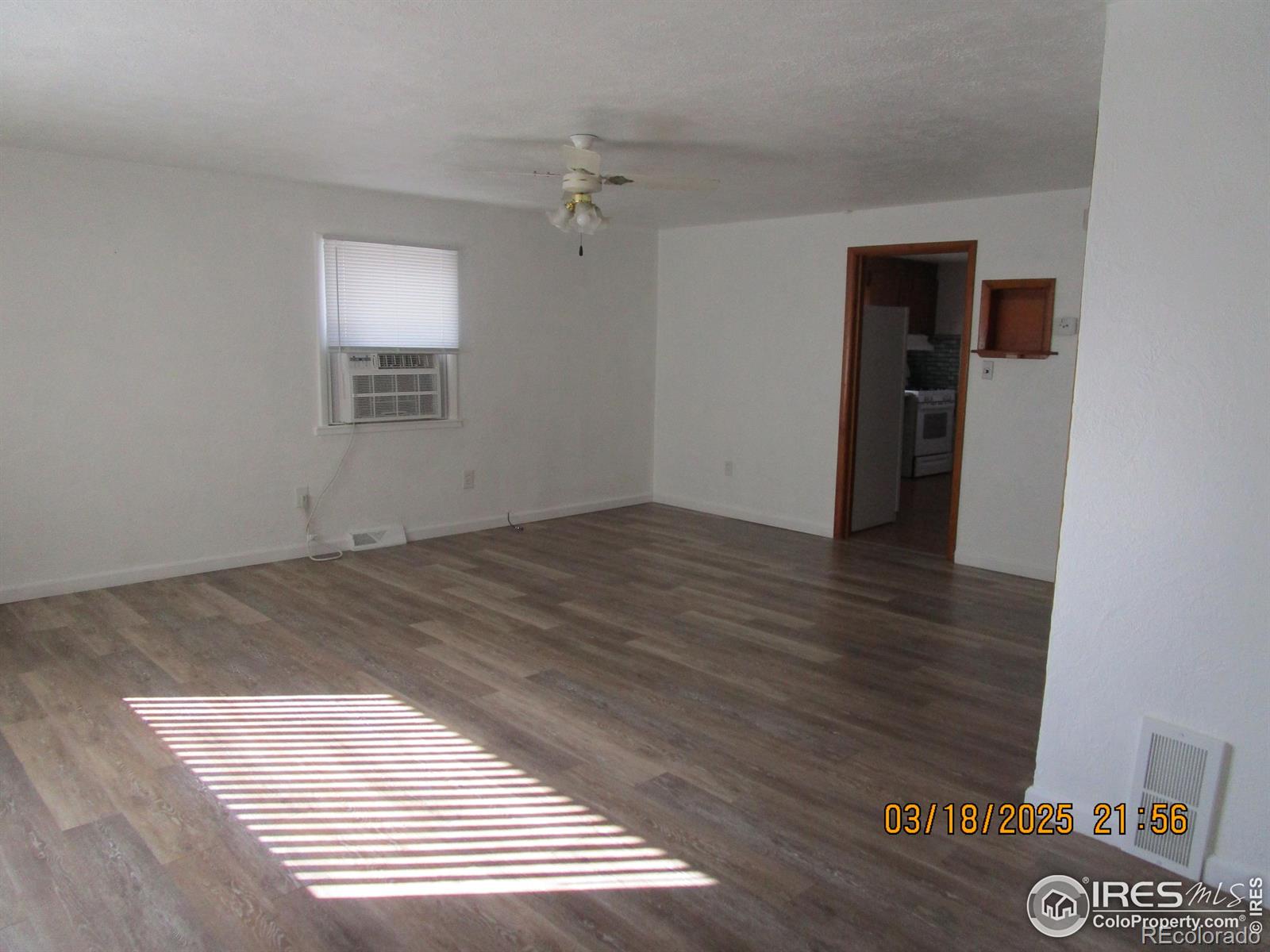 MLS Image #10 for 319  18th street,burlington, Colorado