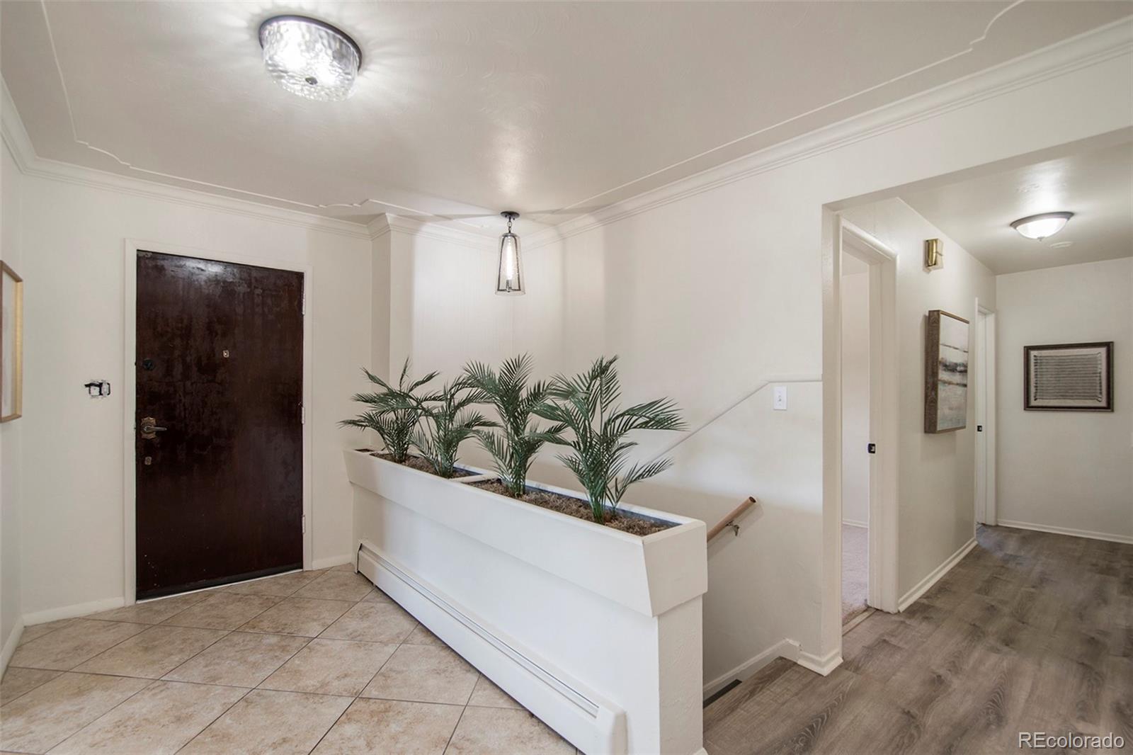MLS Image #5 for 2724 s ames way,denver, Colorado