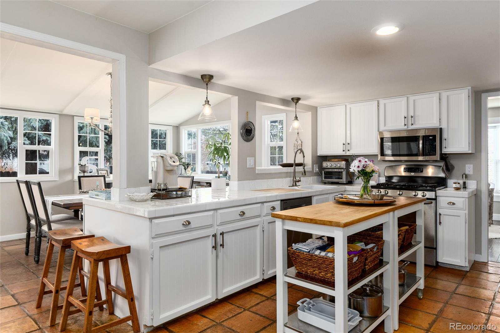 MLS Image #11 for 7142 s hudson lane,centennial, Colorado