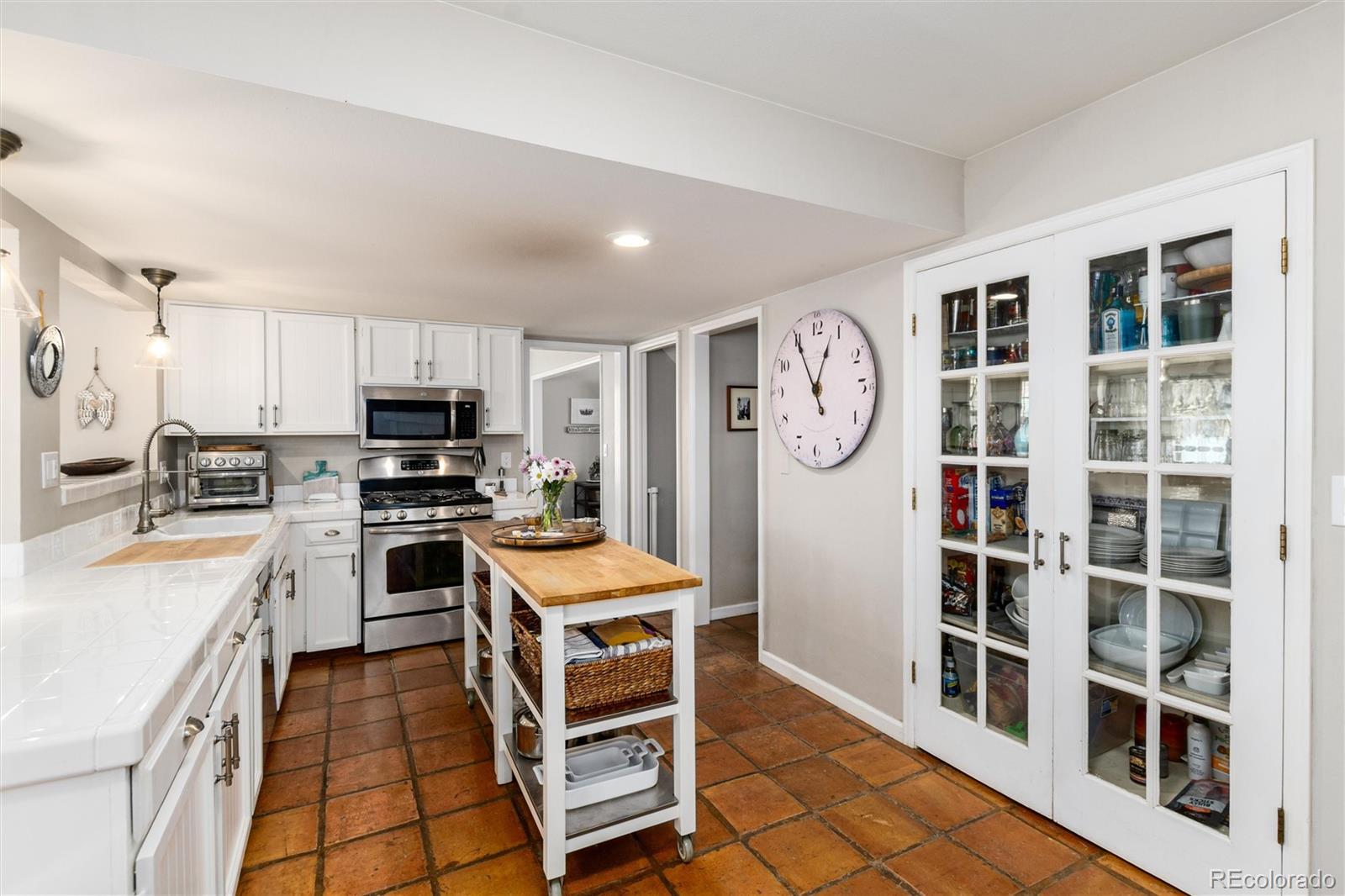 MLS Image #13 for 7142 s hudson lane,centennial, Colorado