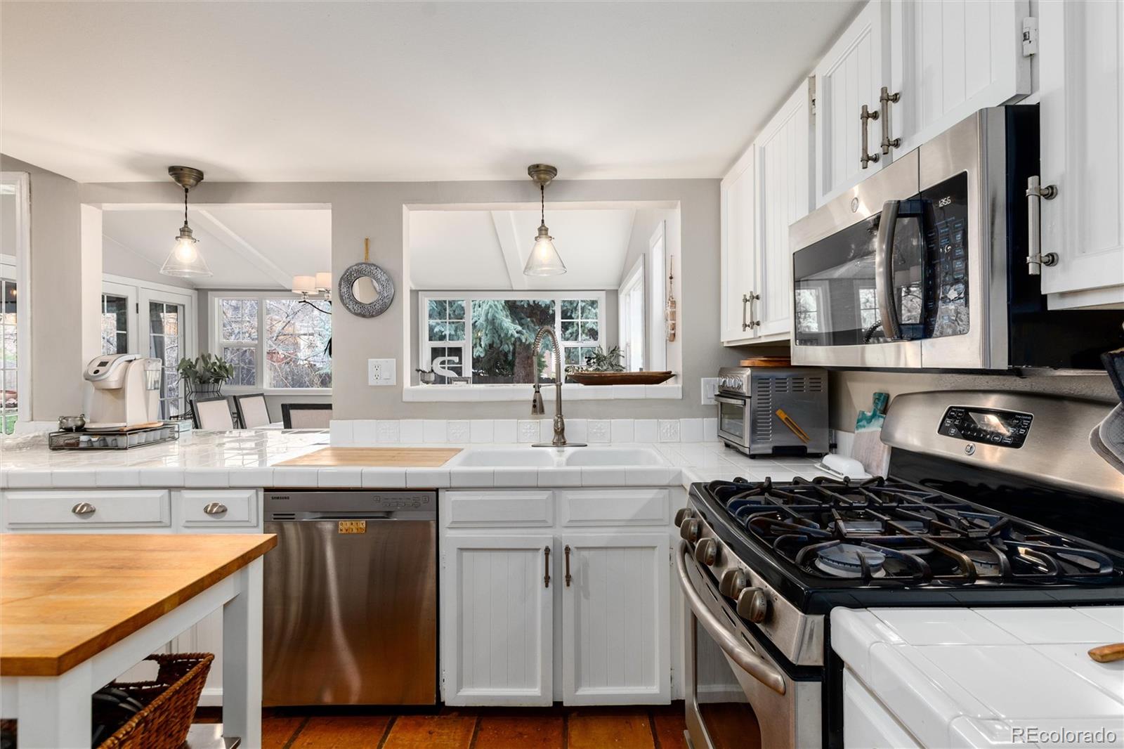 MLS Image #14 for 7142 s hudson lane,centennial, Colorado