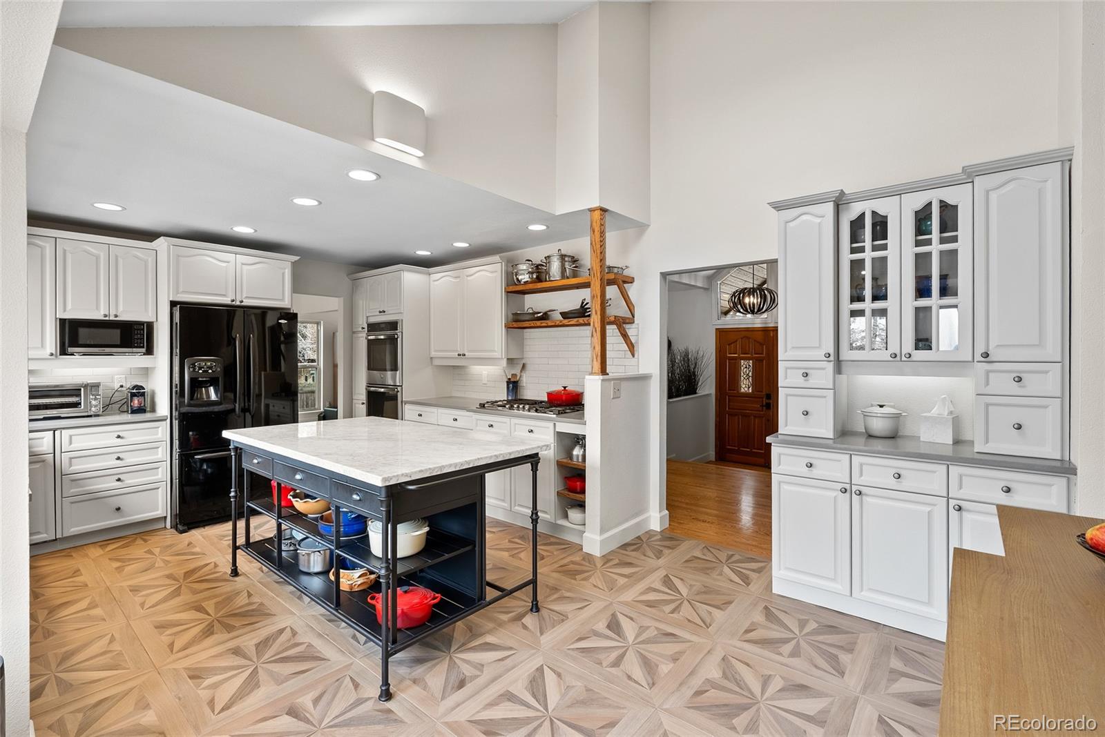 MLS Image #11 for 5162 s ironton way,englewood, Colorado