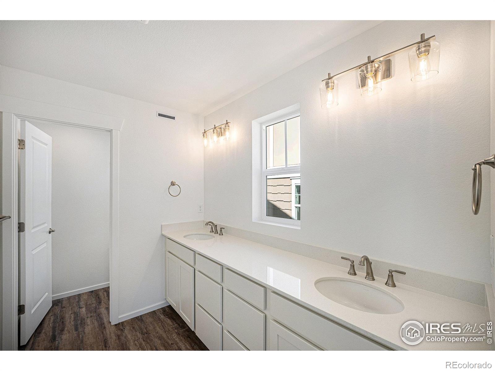 MLS Image #14 for 186  washington street,erie, Colorado