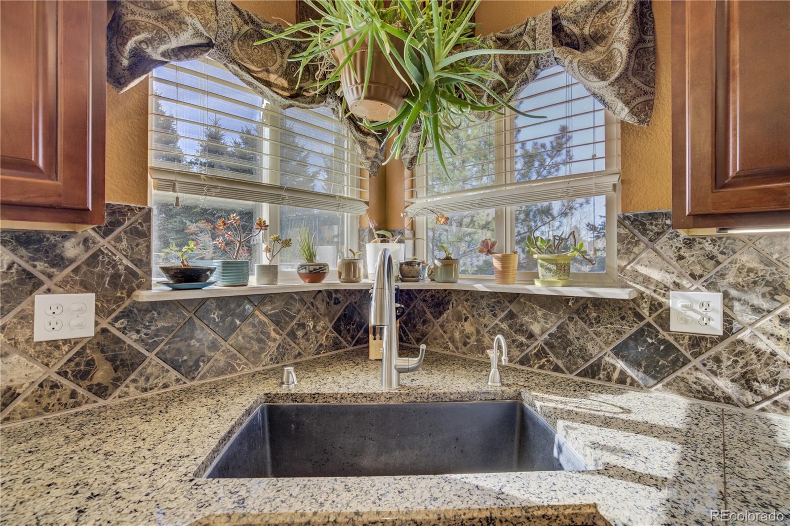 MLS Image #5 for 545  saber creek drive,monument, Colorado