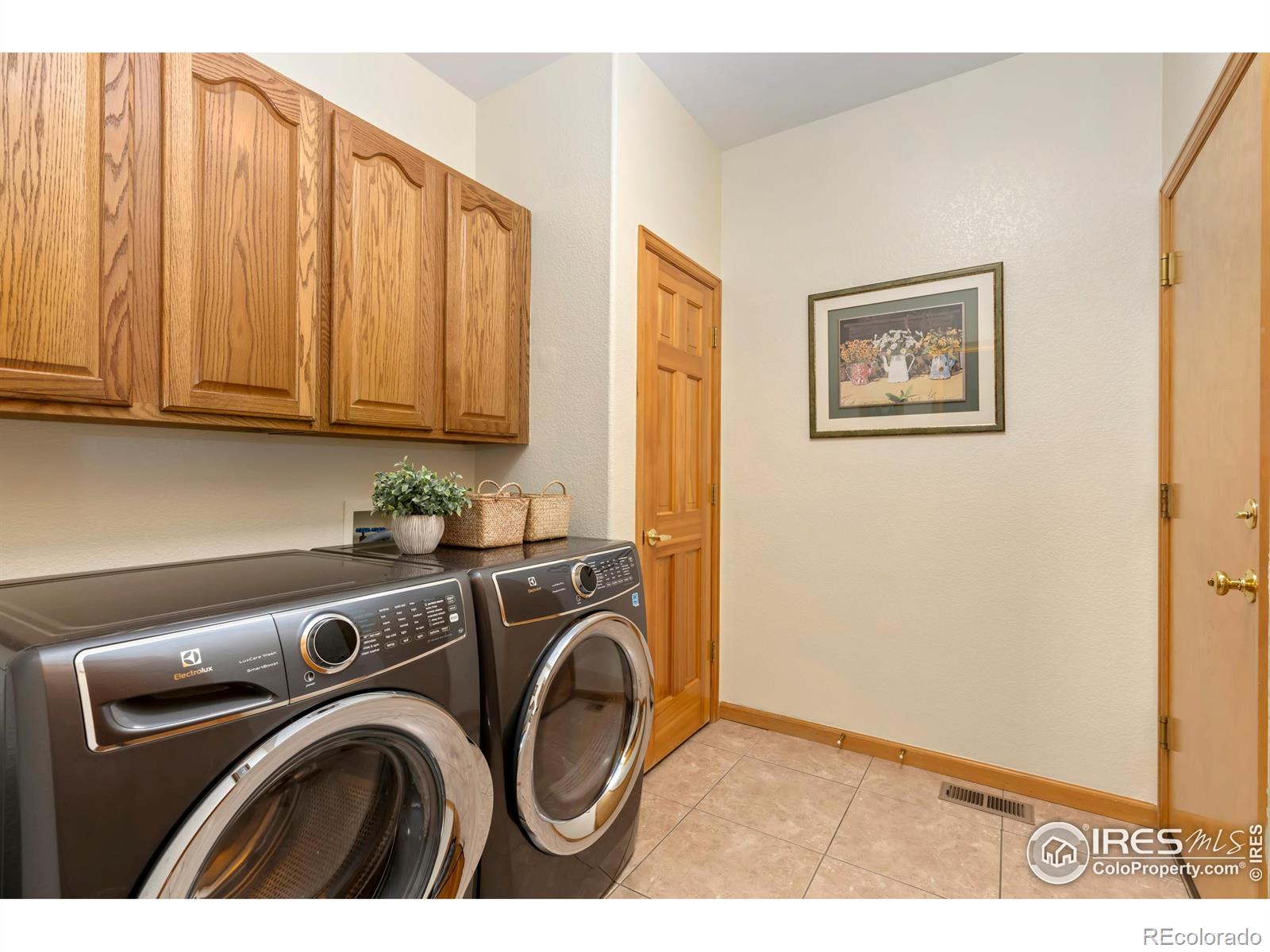 MLS Image #15 for 735  orchard court,louisville, Colorado
