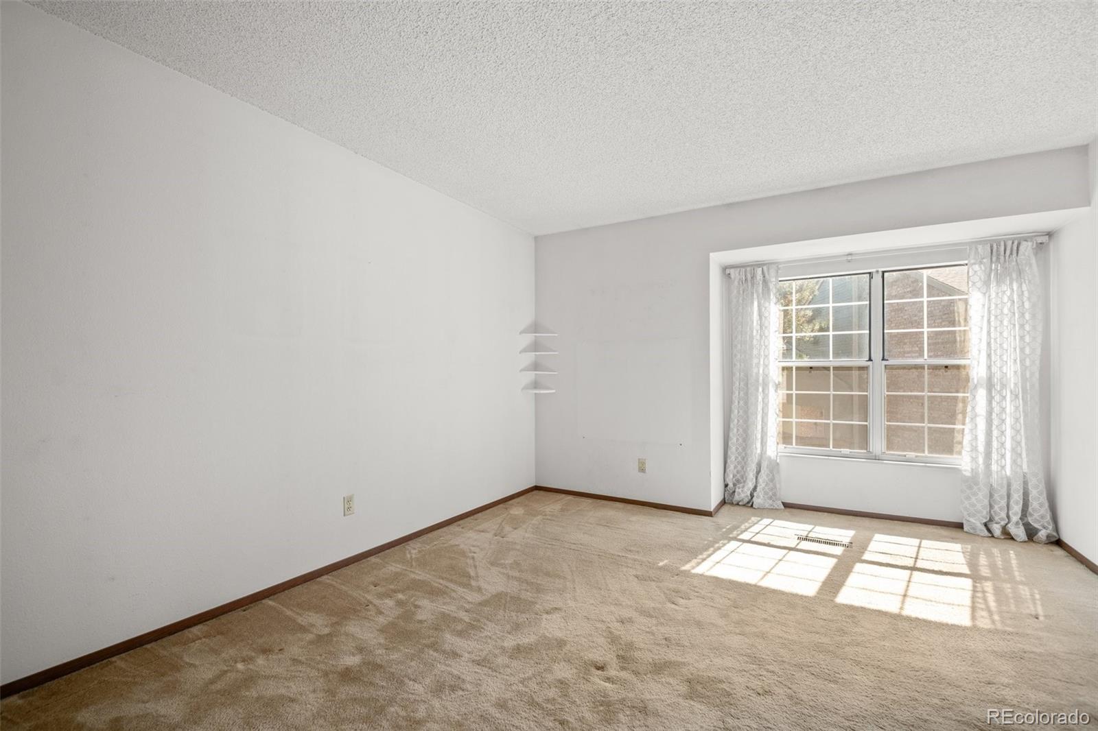 MLS Image #14 for 3407 s ammons street,lakewood, Colorado
