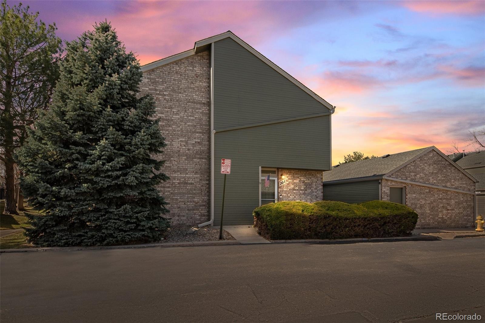 MLS Image #25 for 3407 s ammons street,lakewood, Colorado