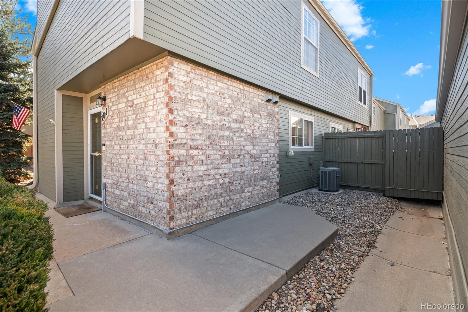 MLS Image #4 for 3407 s ammons street,lakewood, Colorado