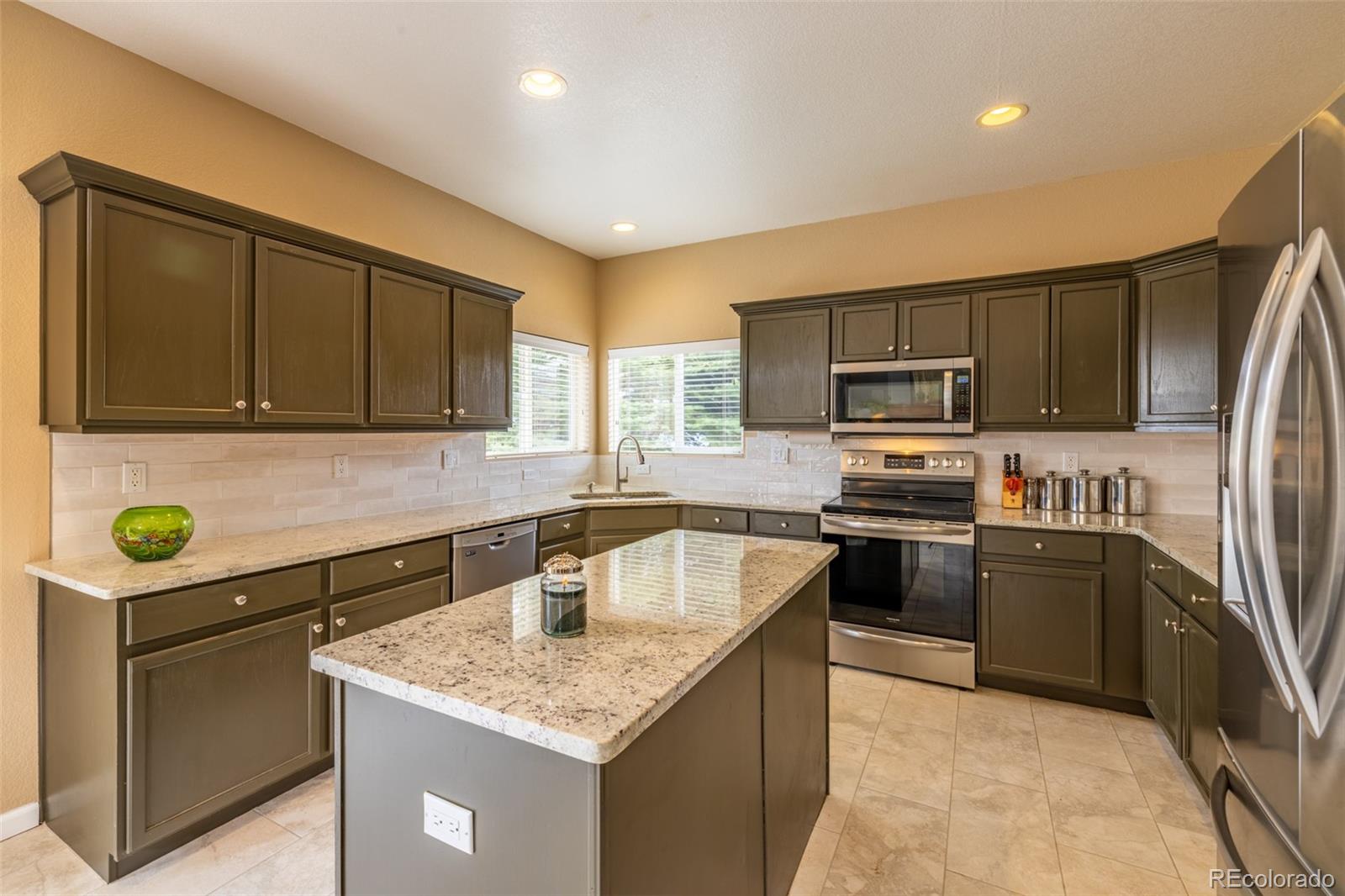 MLS Image #7 for 7661  chickaree court,littleton, Colorado