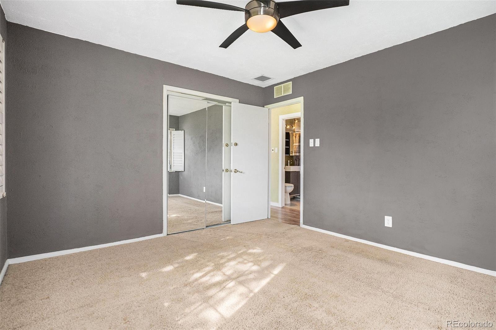MLS Image #10 for 3350 s forest street,denver, Colorado