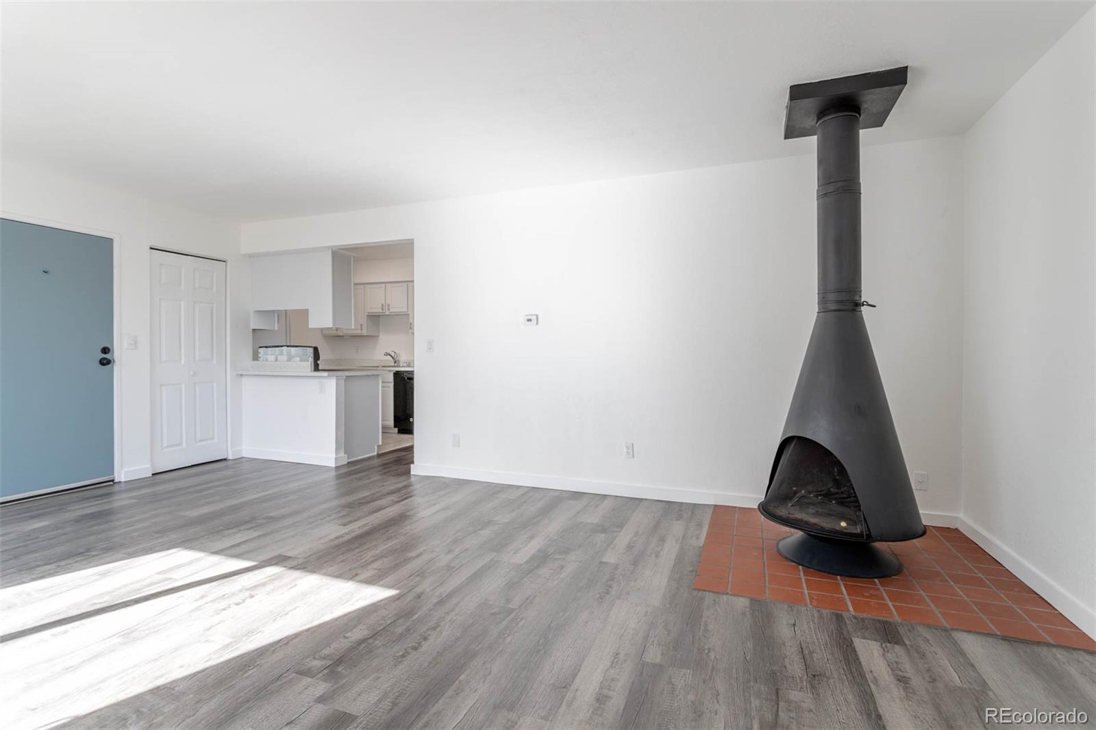 MLS Image #6 for 5995 w hampden avenue,denver, Colorado