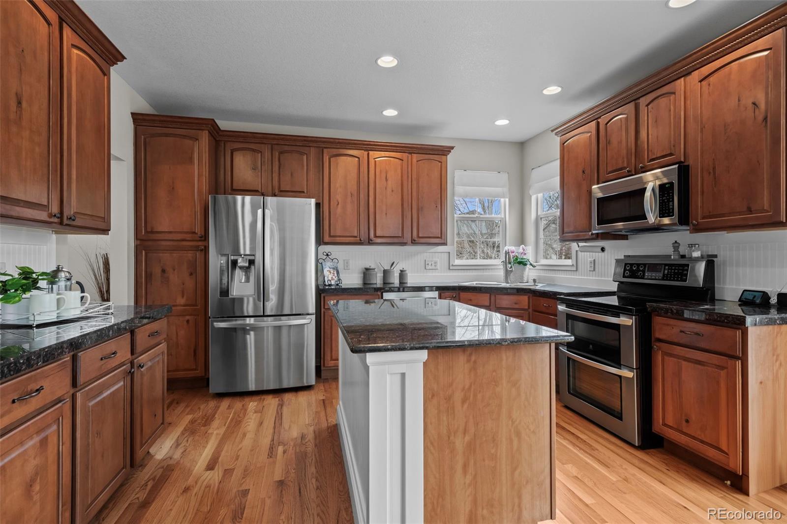 MLS Image #12 for 4463  eagle river run,broomfield, Colorado