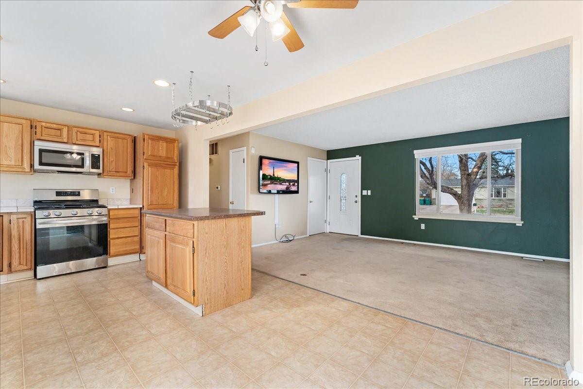 MLS Image #7 for 2916 s jasper street,aurora, Colorado