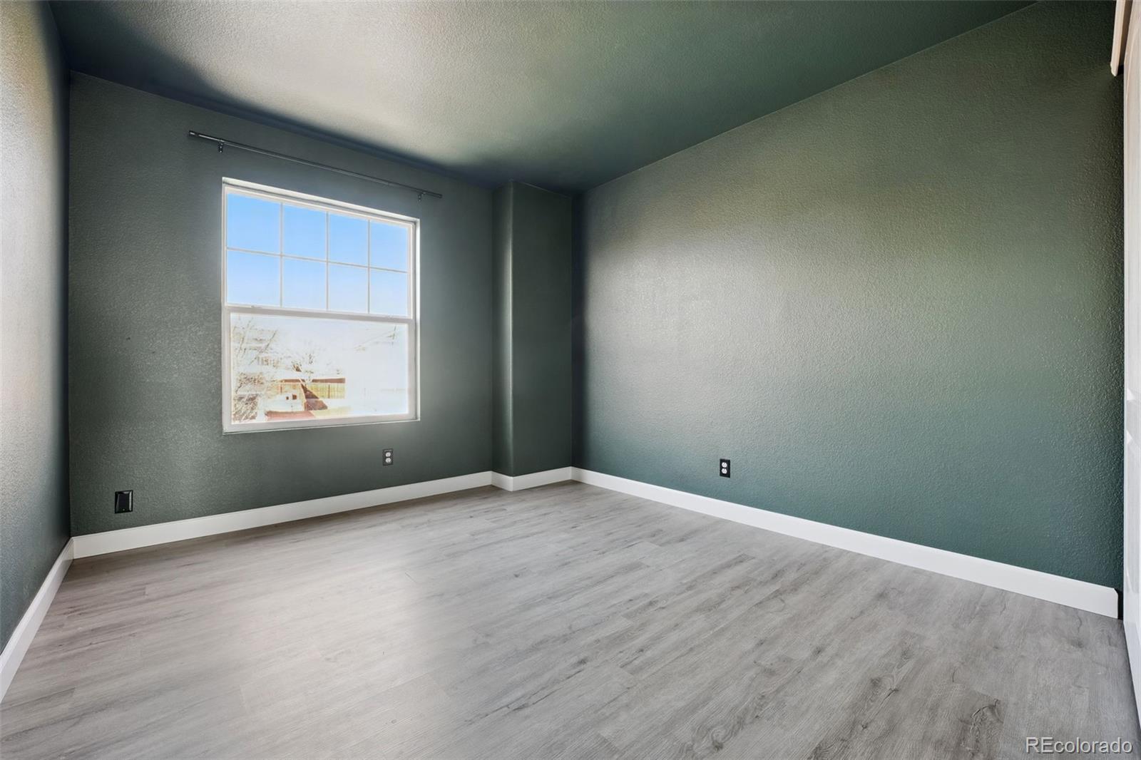 MLS Image #16 for 19658 e vassar drive,aurora, Colorado