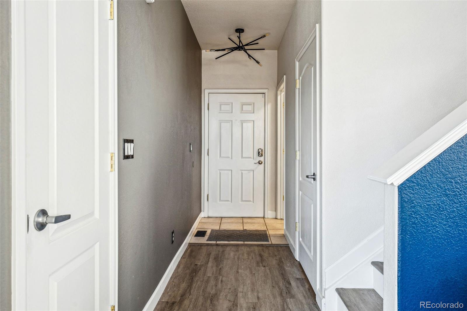 MLS Image #2 for 19658 e vassar drive,aurora, Colorado