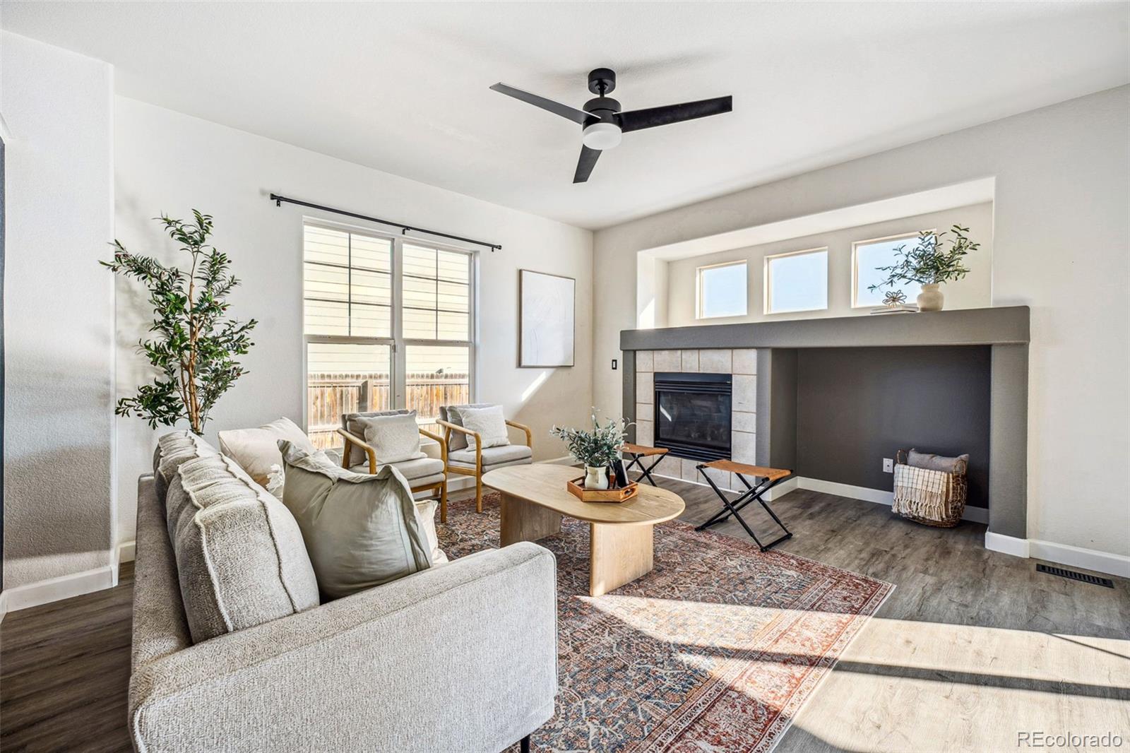 MLS Image #4 for 19658 e vassar drive,aurora, Colorado