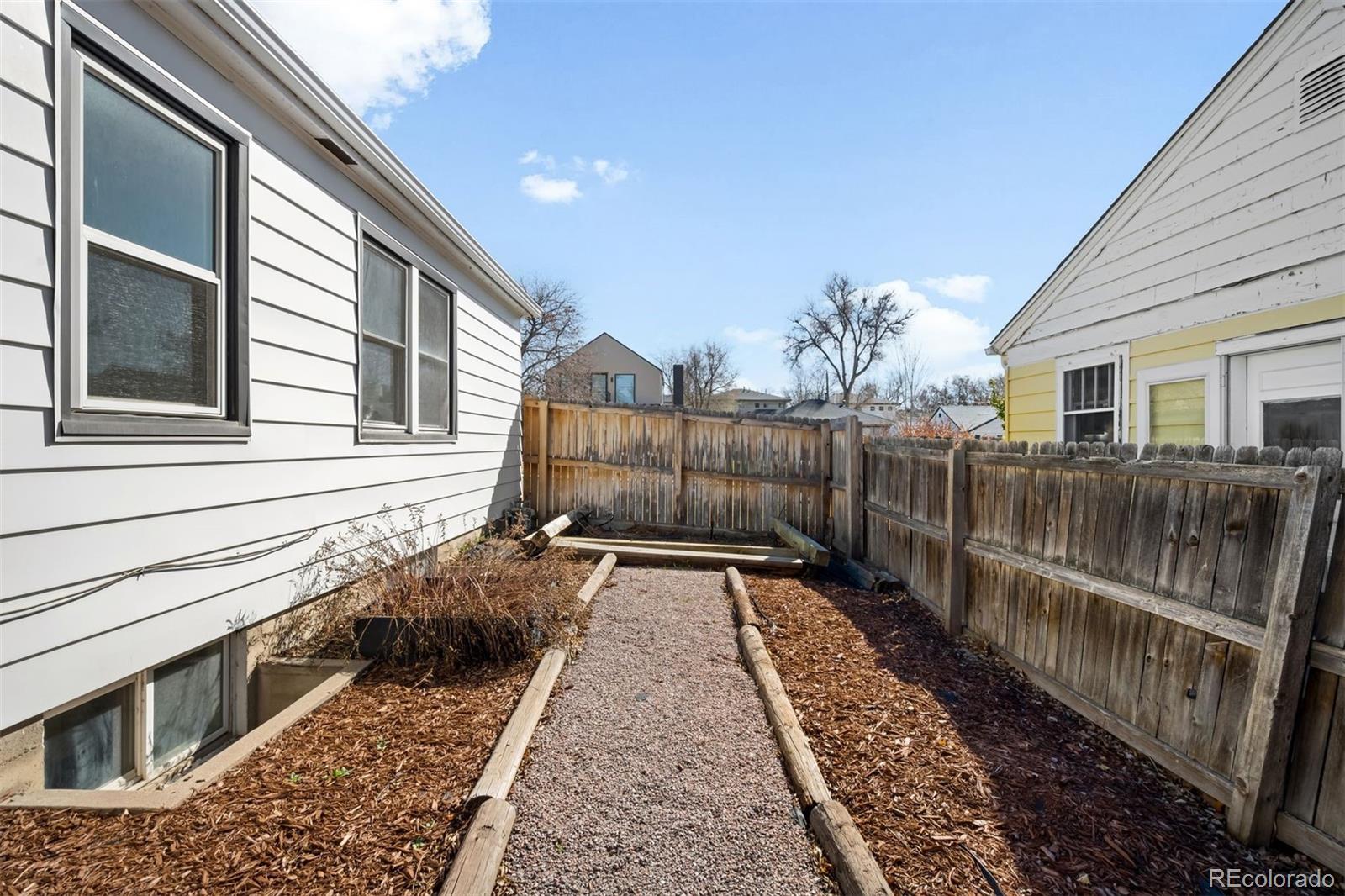 MLS Image #18 for 1615 s elizabeth street,denver, Colorado