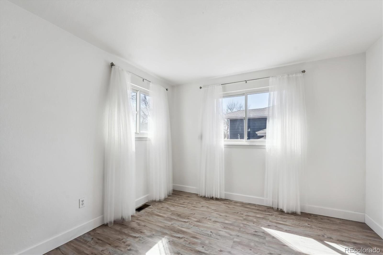 MLS Image #17 for 19431 e hamilton place,aurora, Colorado