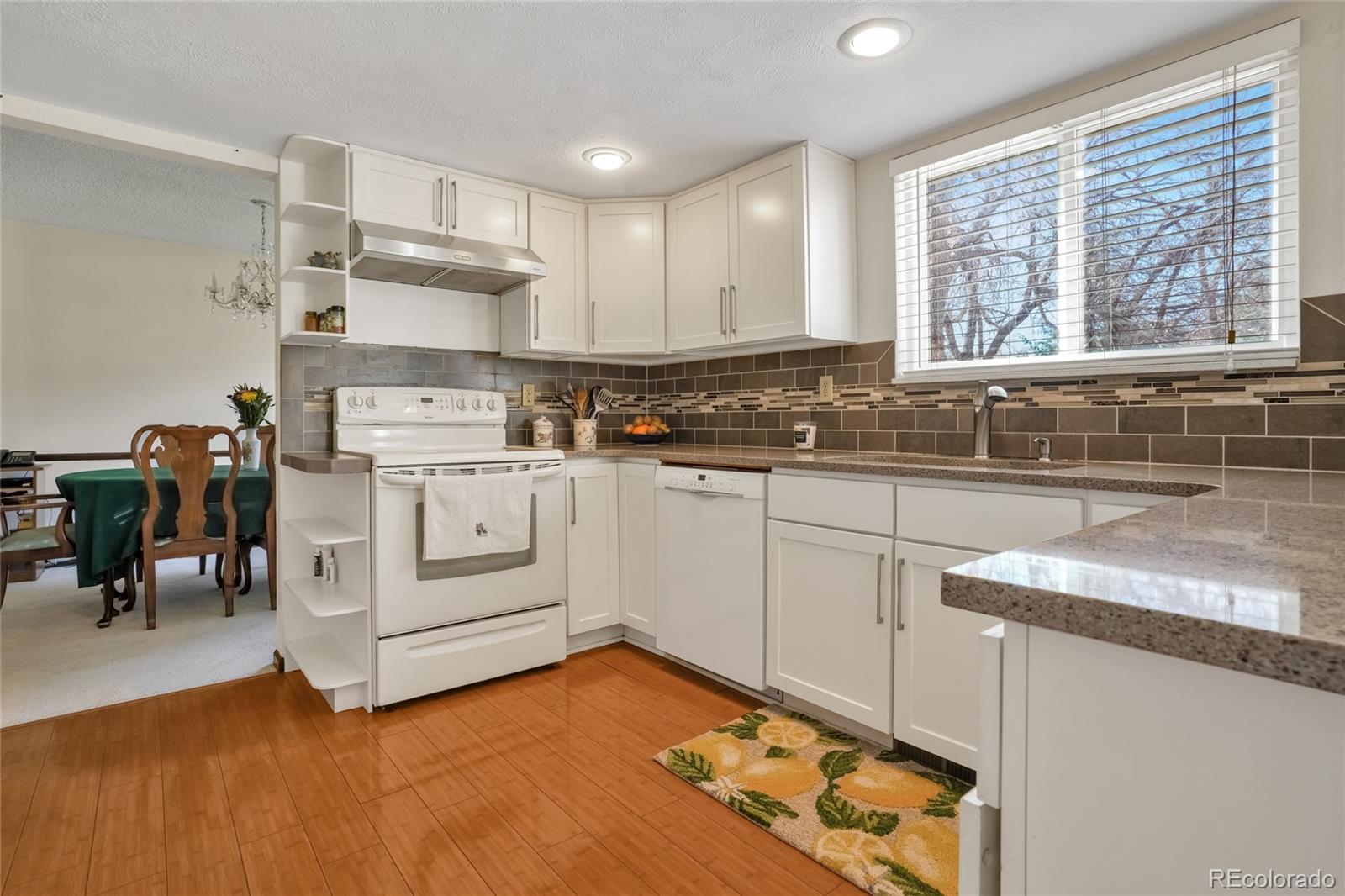 MLS Image #11 for 8179 s corona way,centennial, Colorado