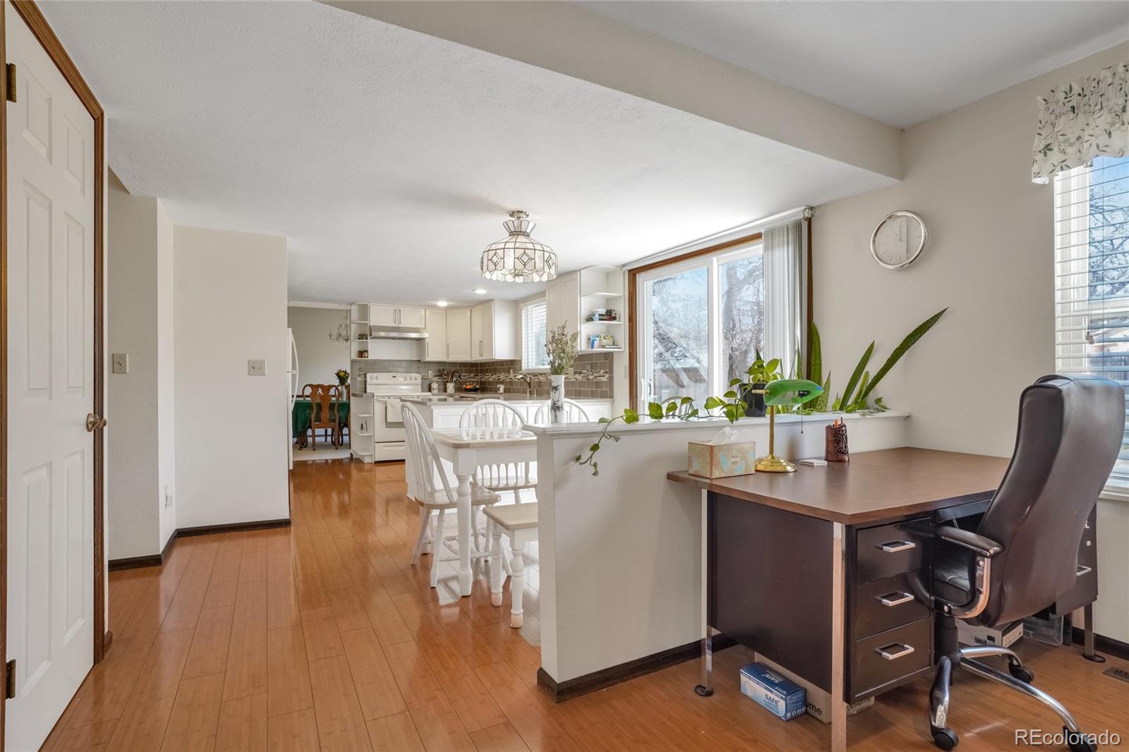 MLS Image #14 for 8179 s corona way,centennial, Colorado