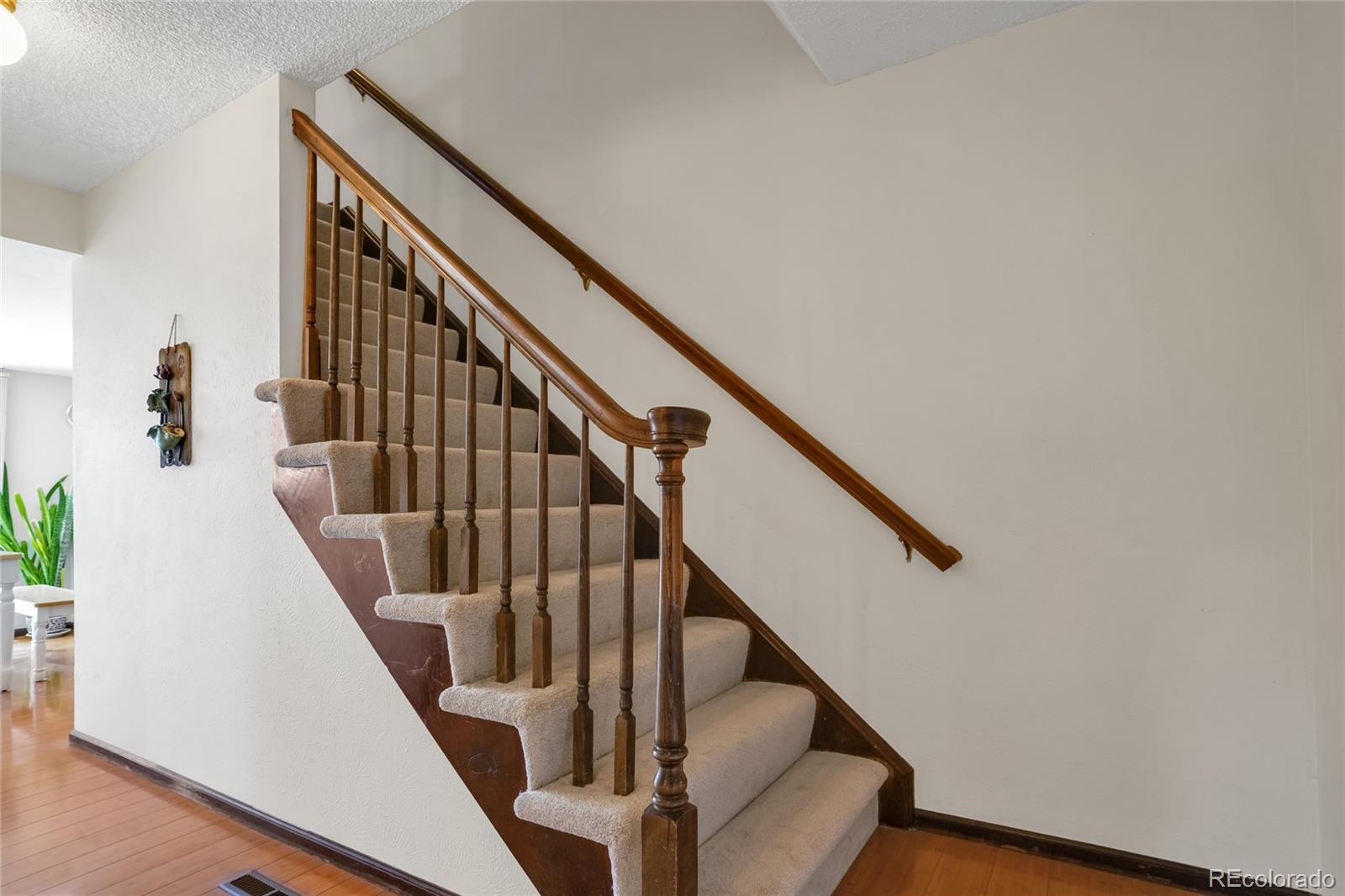 MLS Image #27 for 8179 s corona way,centennial, Colorado