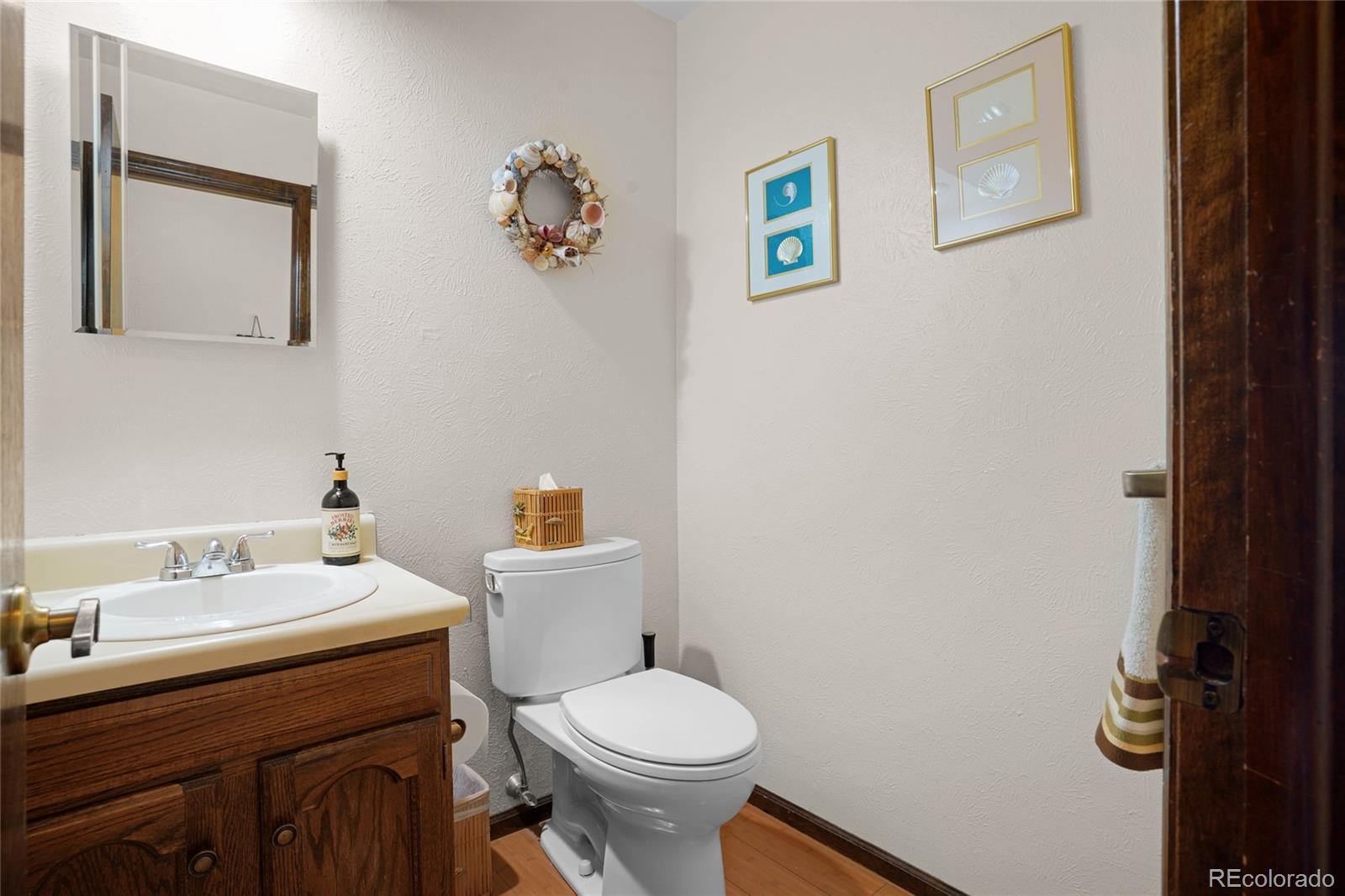 MLS Image #29 for 8179 s corona way,centennial, Colorado