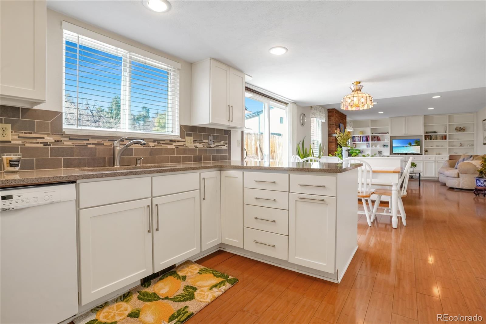 MLS Image #5 for 8179 s corona way,centennial, Colorado