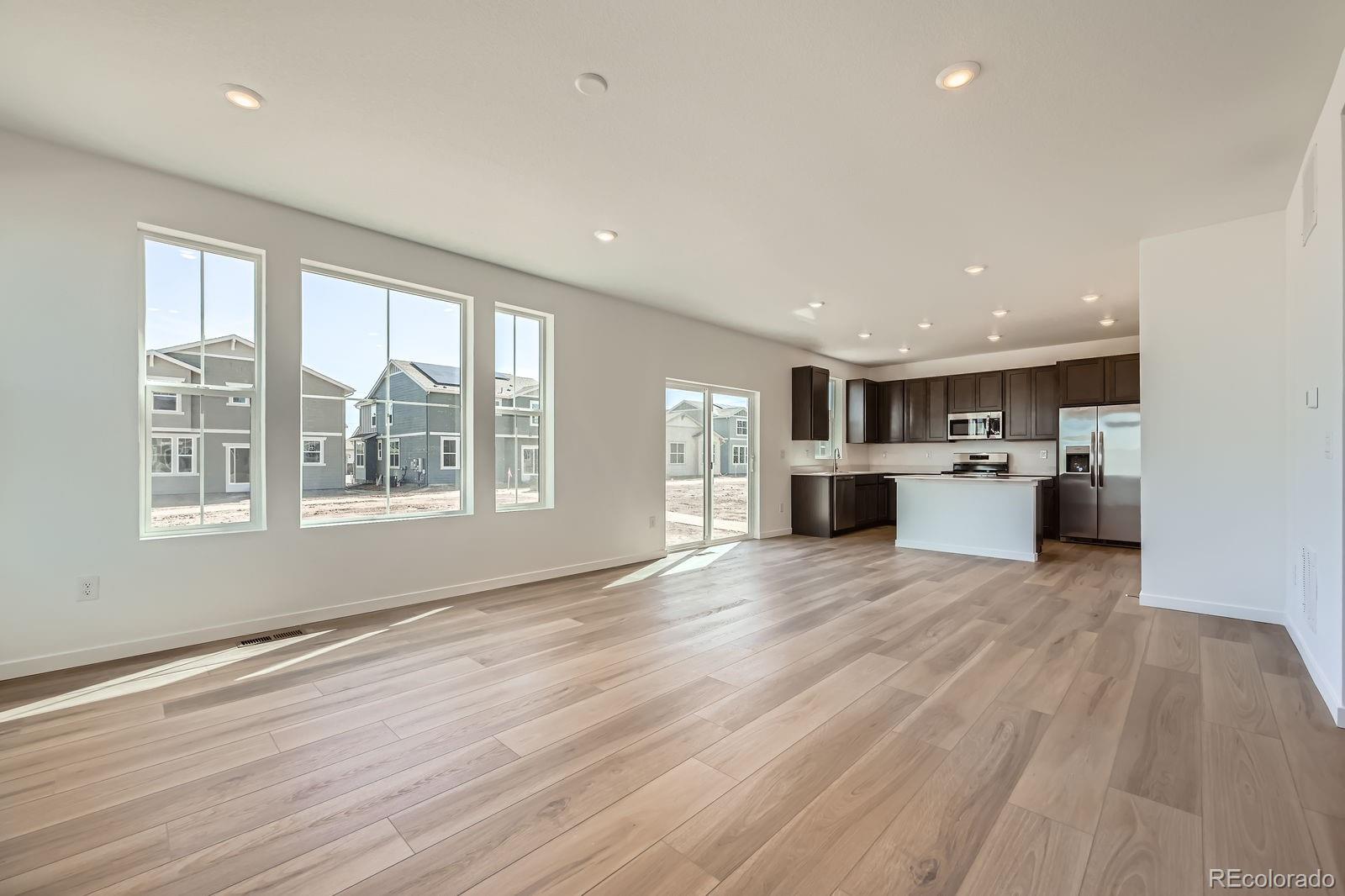MLS Image #4 for 174  baler court,brighton, Colorado