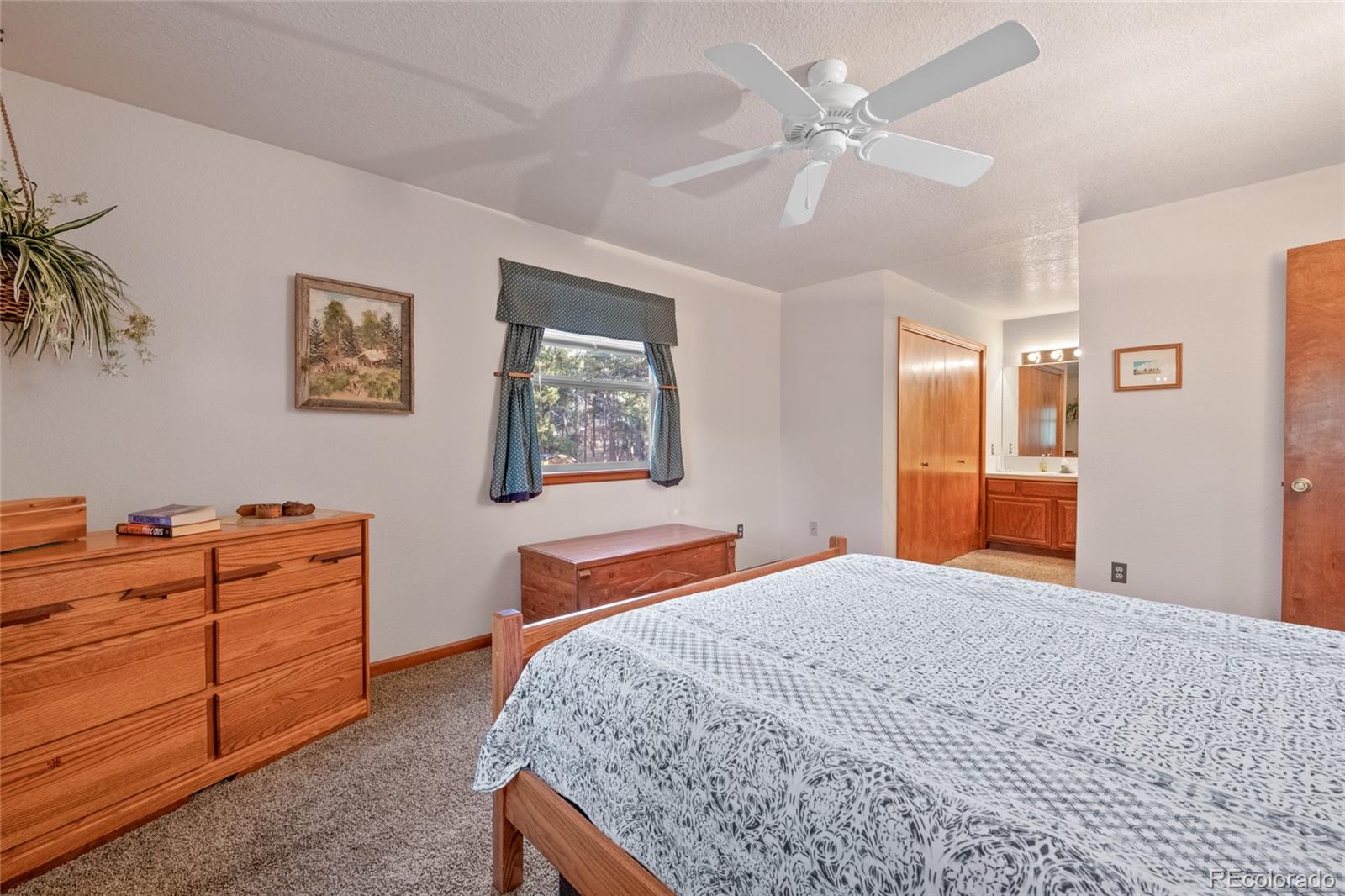 MLS Image #22 for 34480  pine ridge circle,elizabeth, Colorado