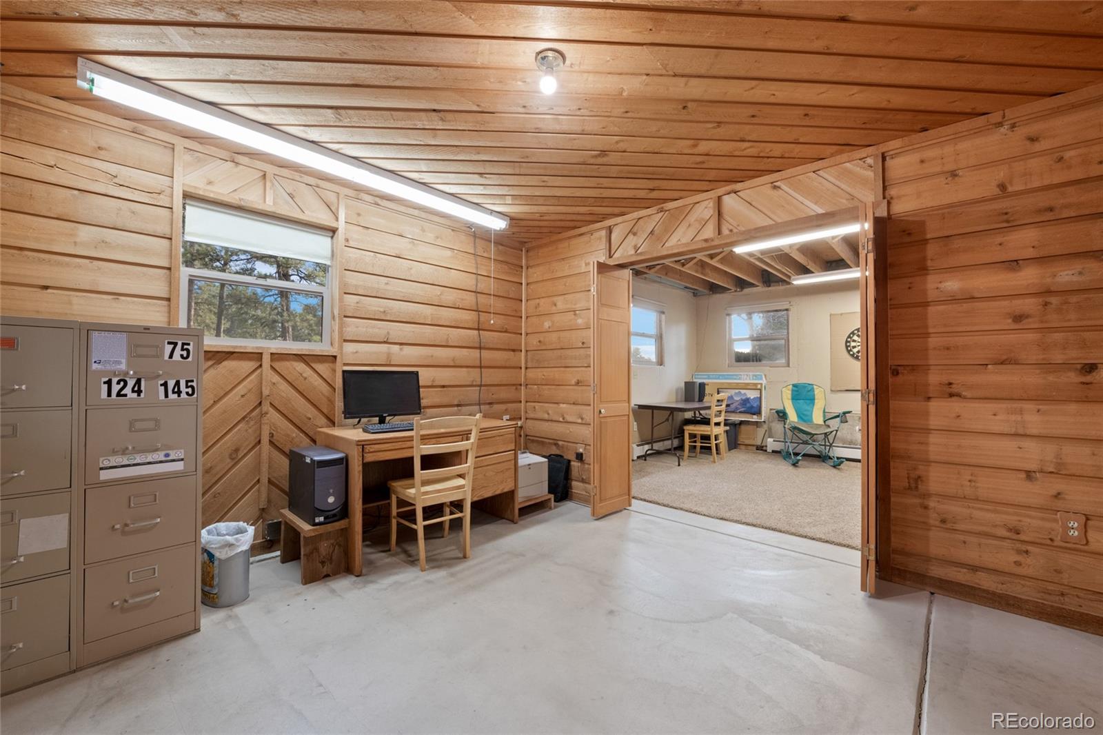 MLS Image #35 for 34480  pine ridge circle,elizabeth, Colorado