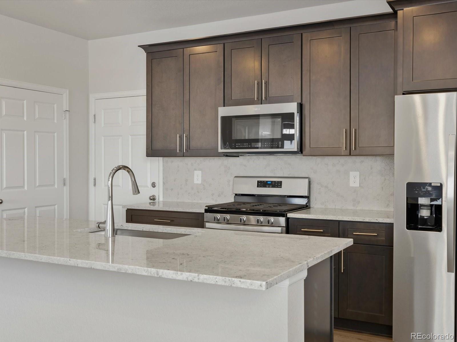 MLS Image #15 for 6504 n malaya street,aurora, Colorado