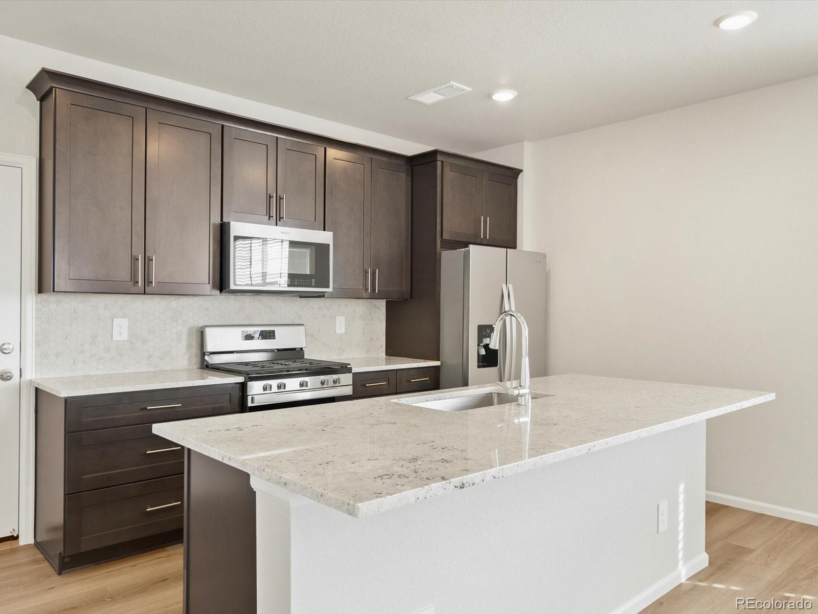 MLS Image #17 for 6504 n malaya street,aurora, Colorado