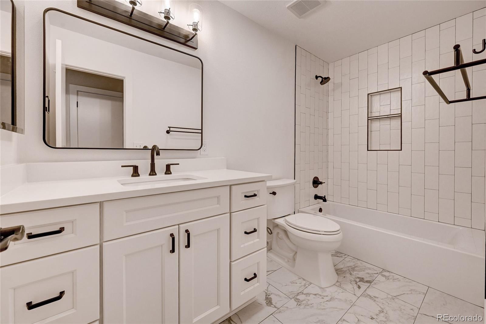MLS Image #13 for 7041 e girard avenue,denver, Colorado