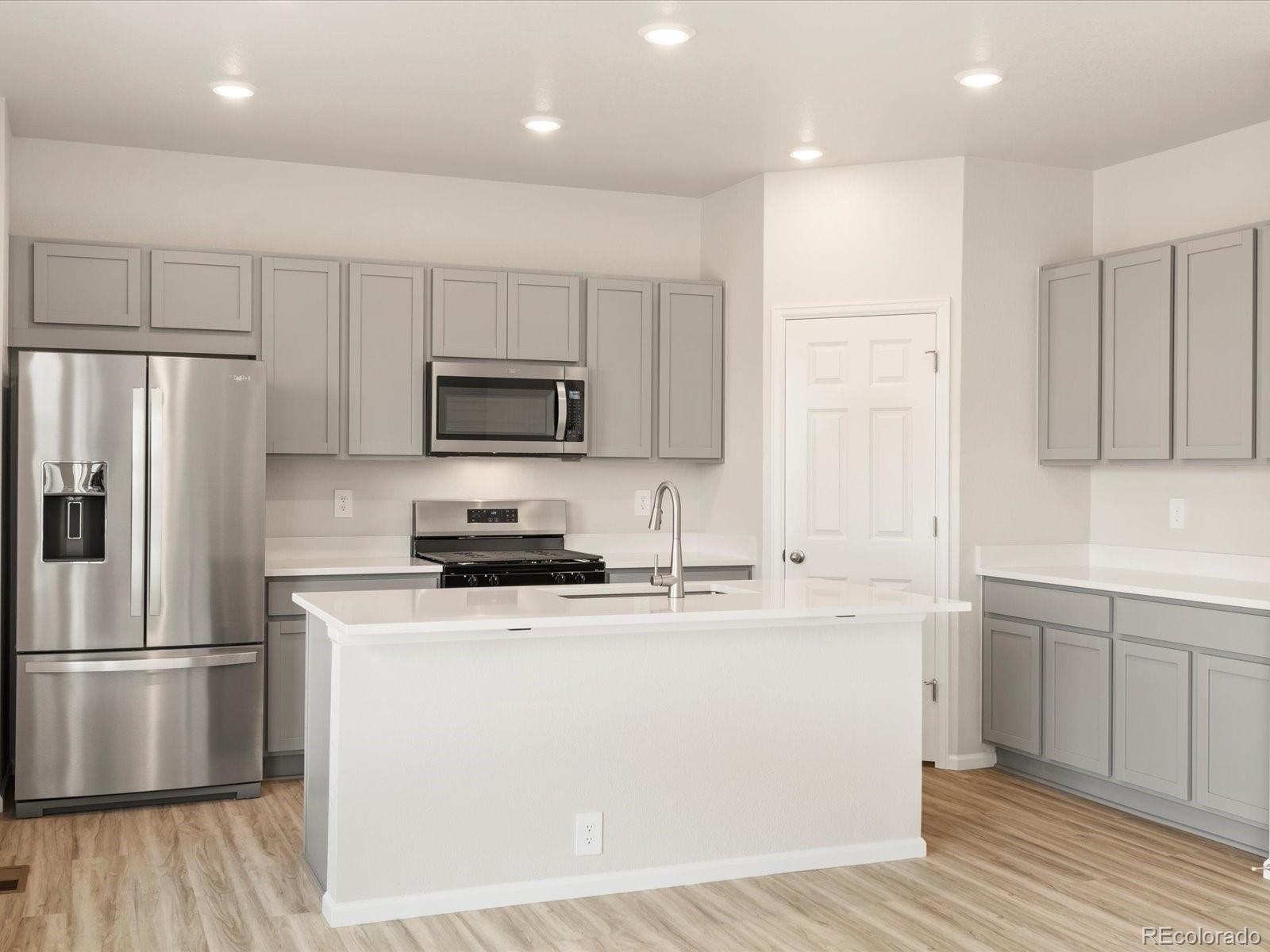 MLS Image #12 for 1133  thunder pass road,severance, Colorado