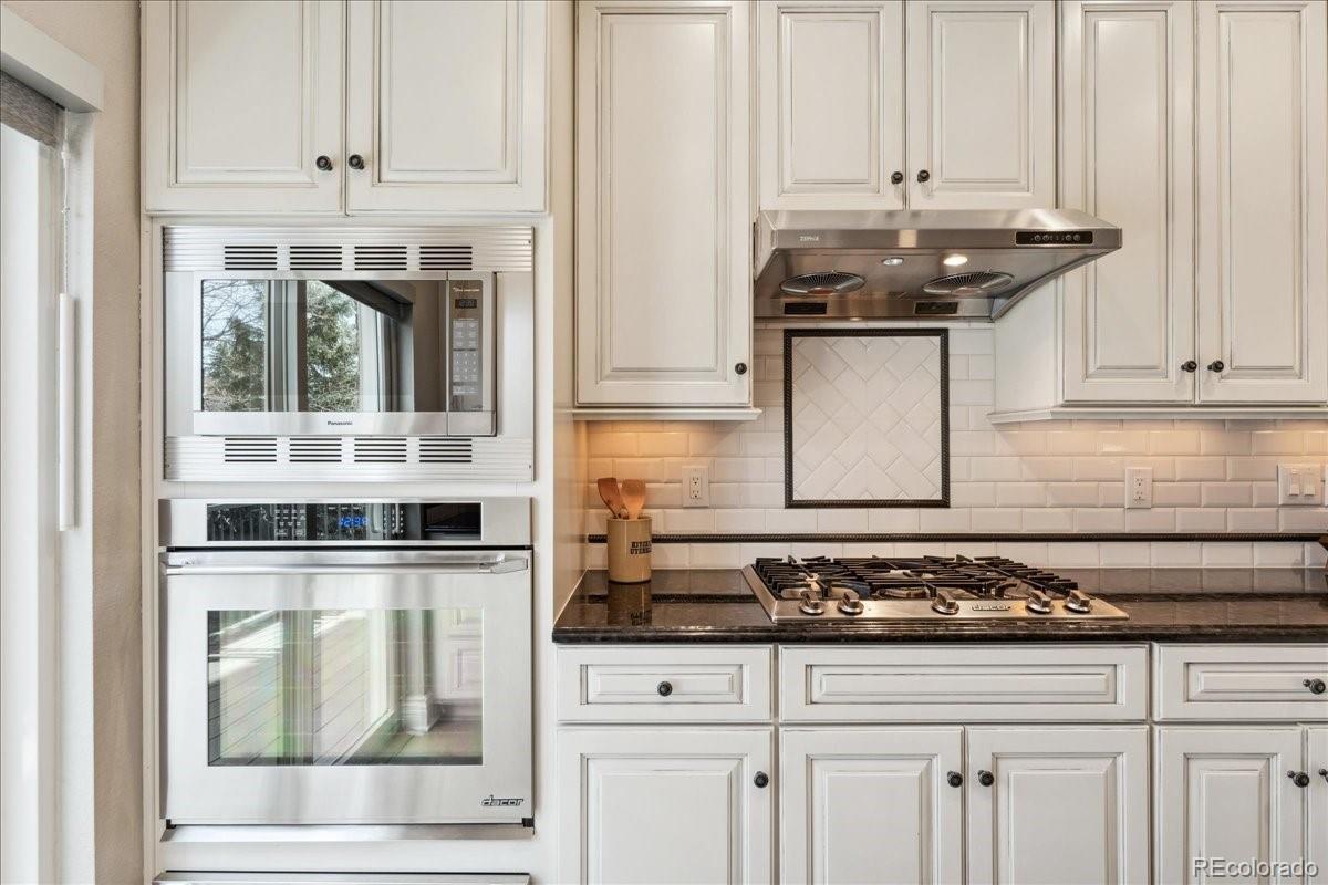 MLS Image #11 for 2660 s university boulevard,denver, Colorado
