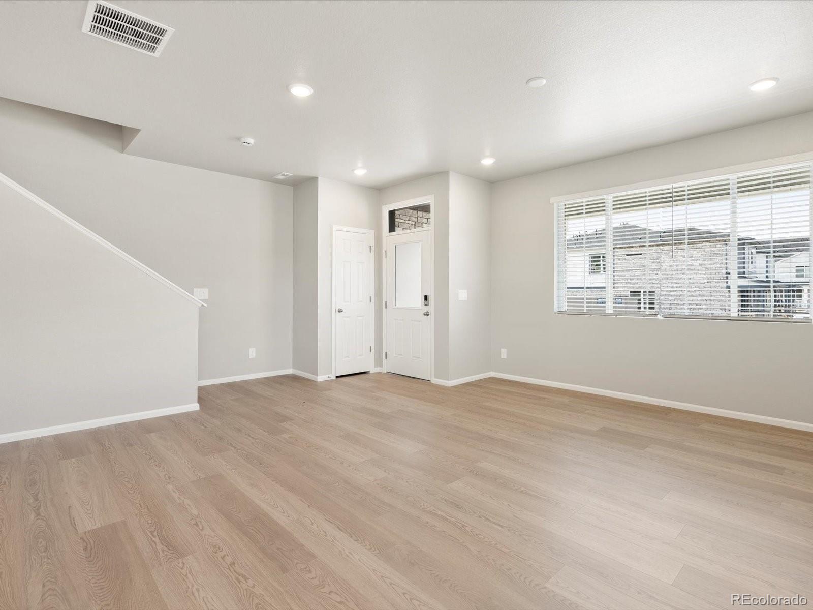 MLS Image #4 for 6542 n malaya street,aurora, Colorado