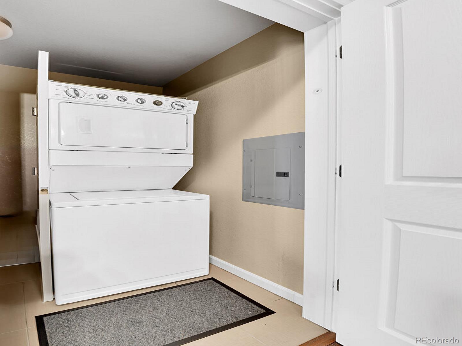 MLS Image #23 for 1044  rockhurst drive,highlands ranch, Colorado
