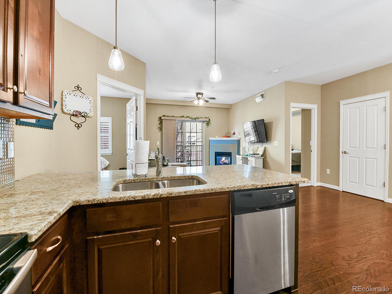 MLS Image #8 for 1044  rockhurst drive,highlands ranch, Colorado