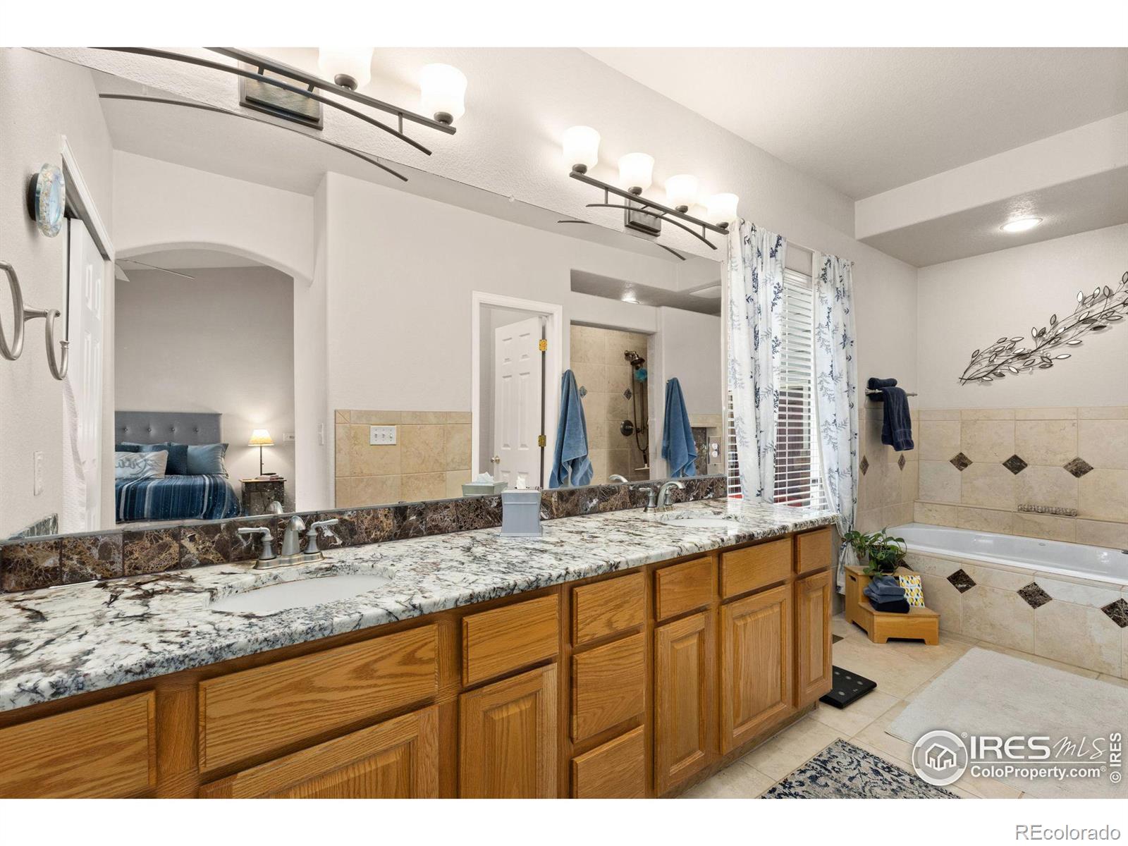MLS Image #16 for 109  blue heron court,mead, Colorado